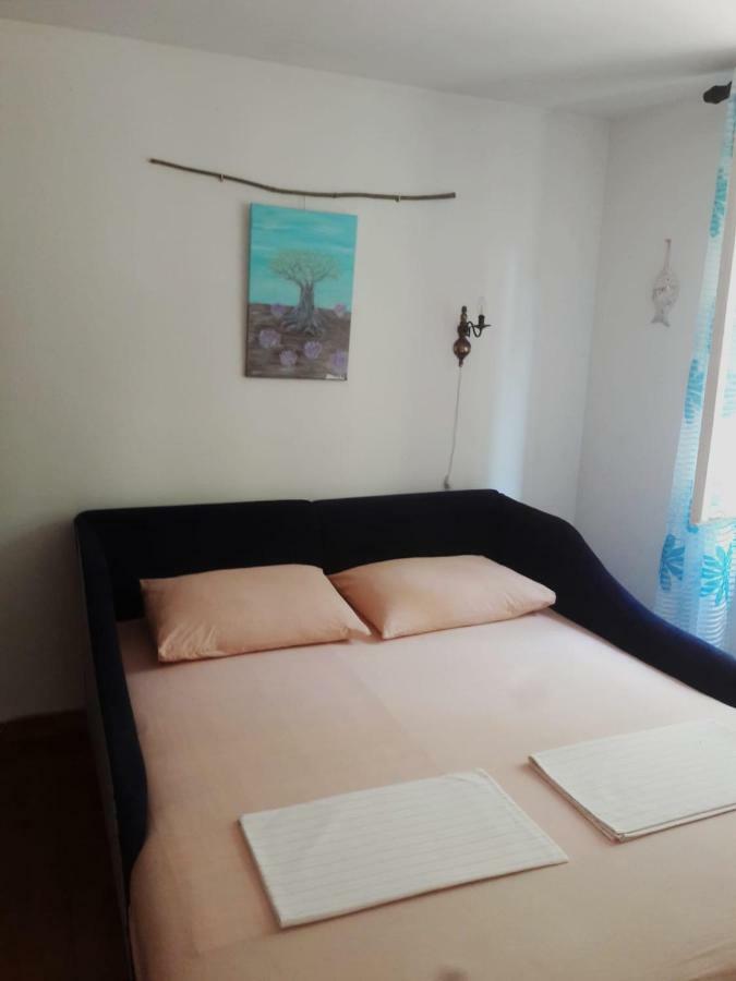 Apartman Barbara Cres Bagian luar foto